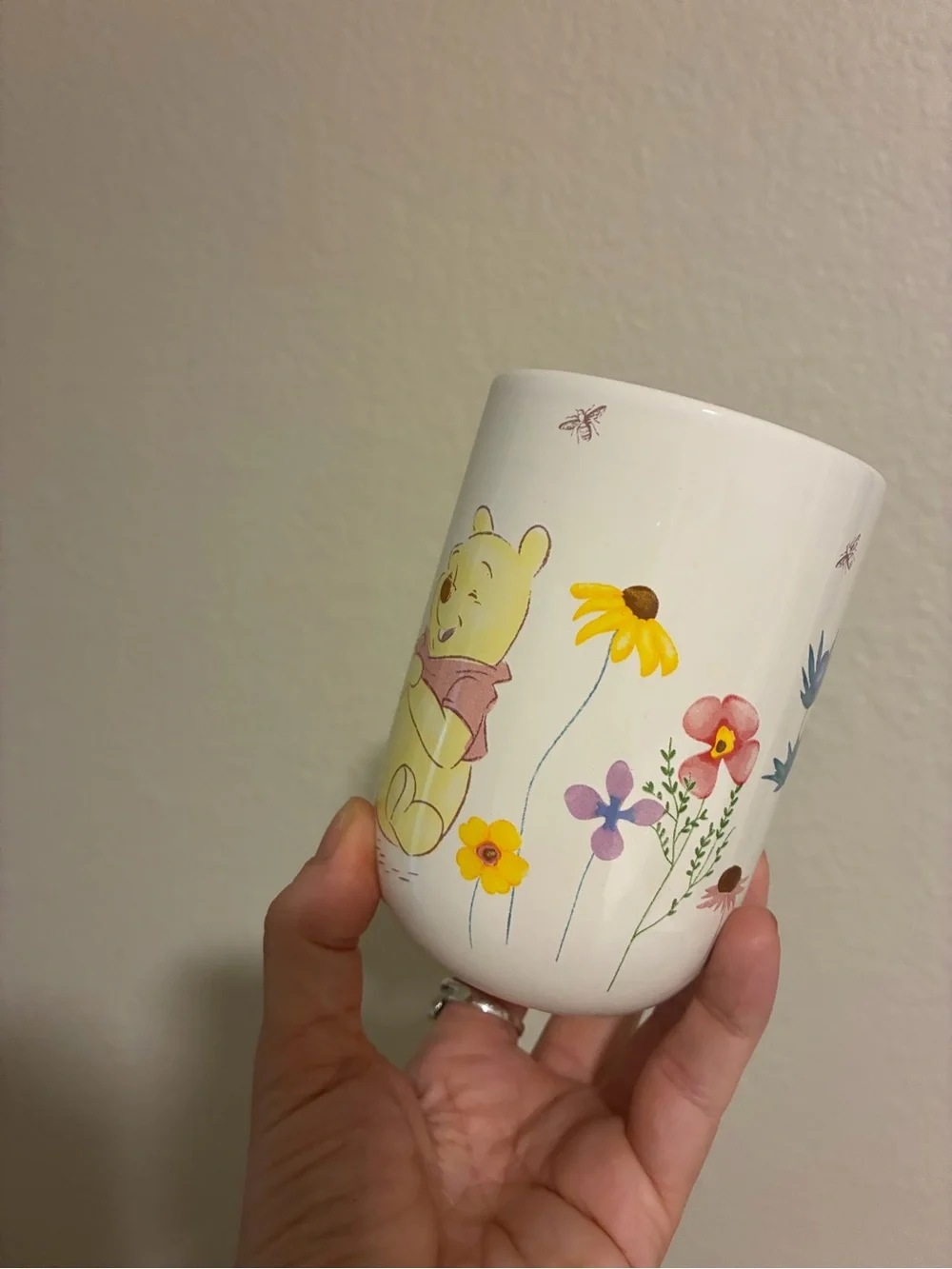Winnie the Pooh Cup Mug - Yellow Illustration Disney Original